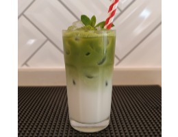Buzlu Yulaf Sütlü Matcha Latte